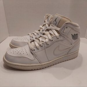 2014 JORDAN 1 MID WHITE COOL GREY 9M PRE-OWNED